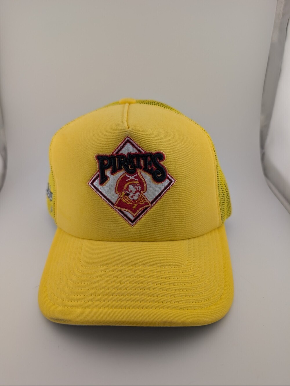 Pittsburgh Pirates Yellow Retro Snapback Trucker Hat Mitchell & Ness Nostalgia